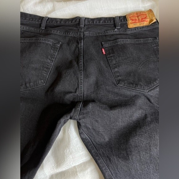 LEVI'S 501 Button Fly Mens Jeans Size W44 L32 Color Black - Picture 13 of 14